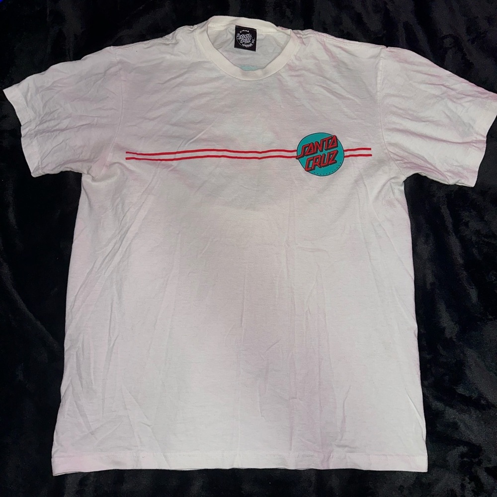 Santa Cruz graphic tee